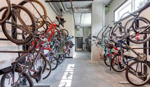 luxury rental apartments in Edmonton 9